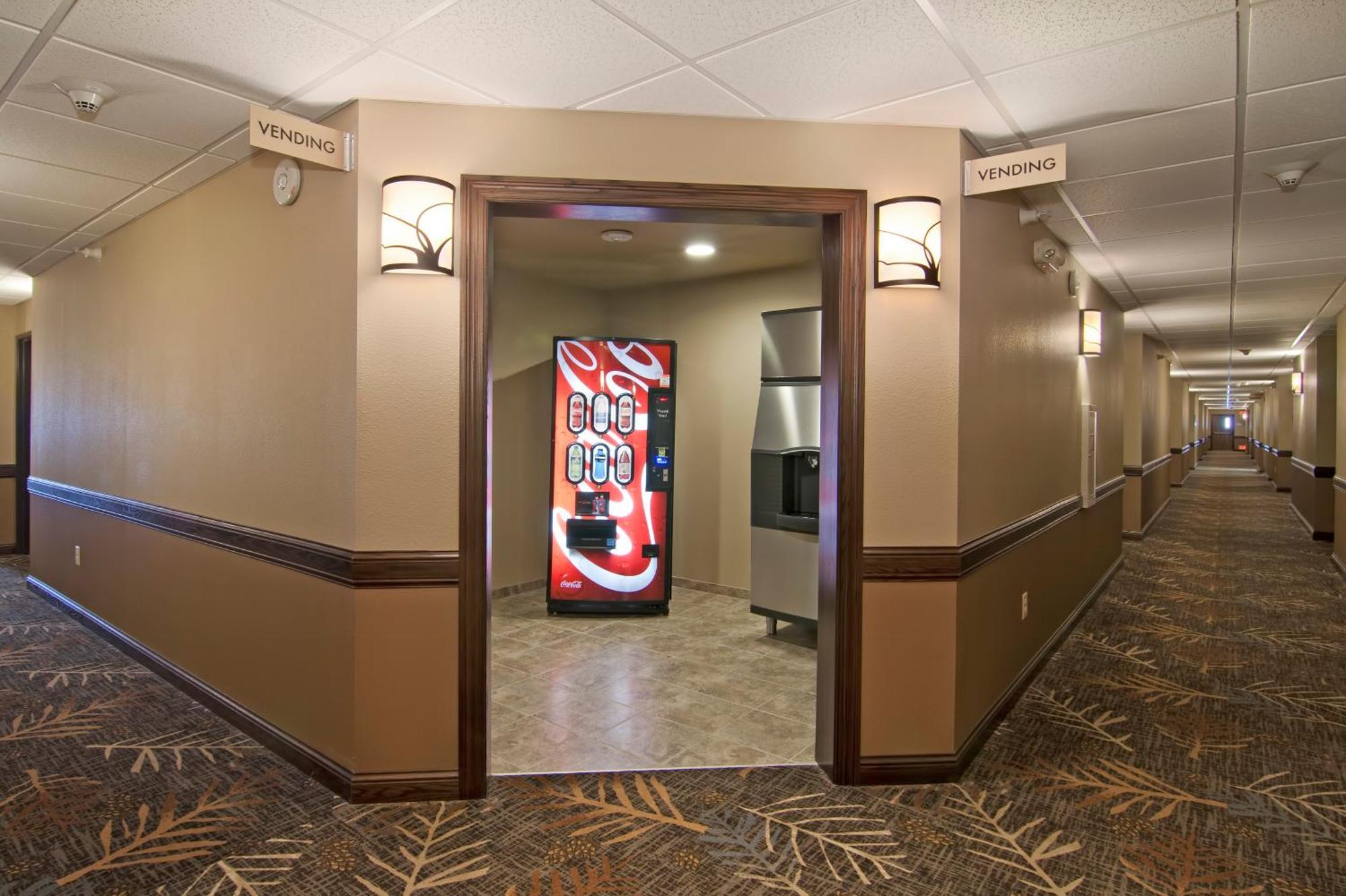 Hotel The Watford Watford City Zewnętrze zdjęcie