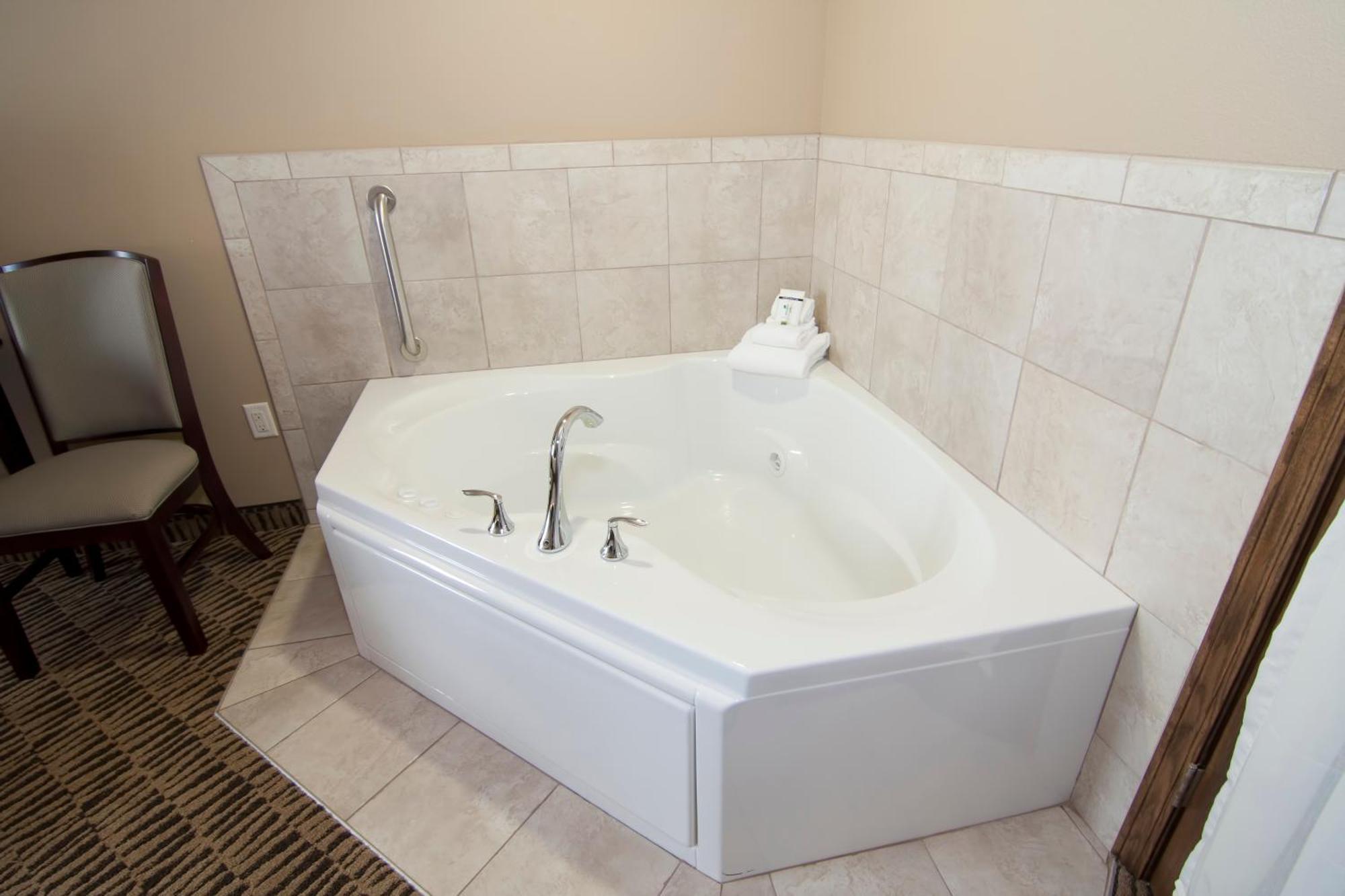 Hotel The Watford Watford City Zewnętrze zdjęcie