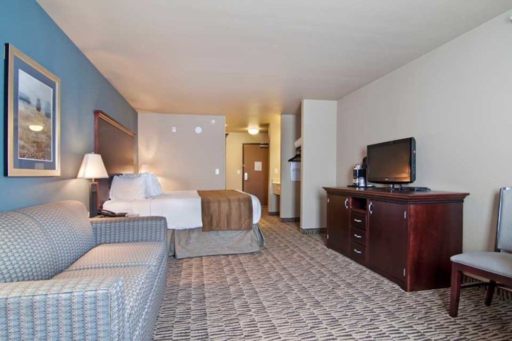 Hotel The Watford Watford City Zewnętrze zdjęcie
