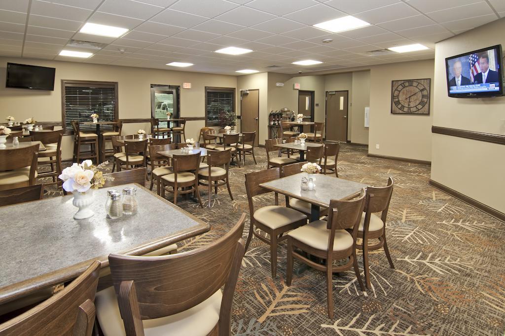 Hotel The Watford Watford City Zewnętrze zdjęcie