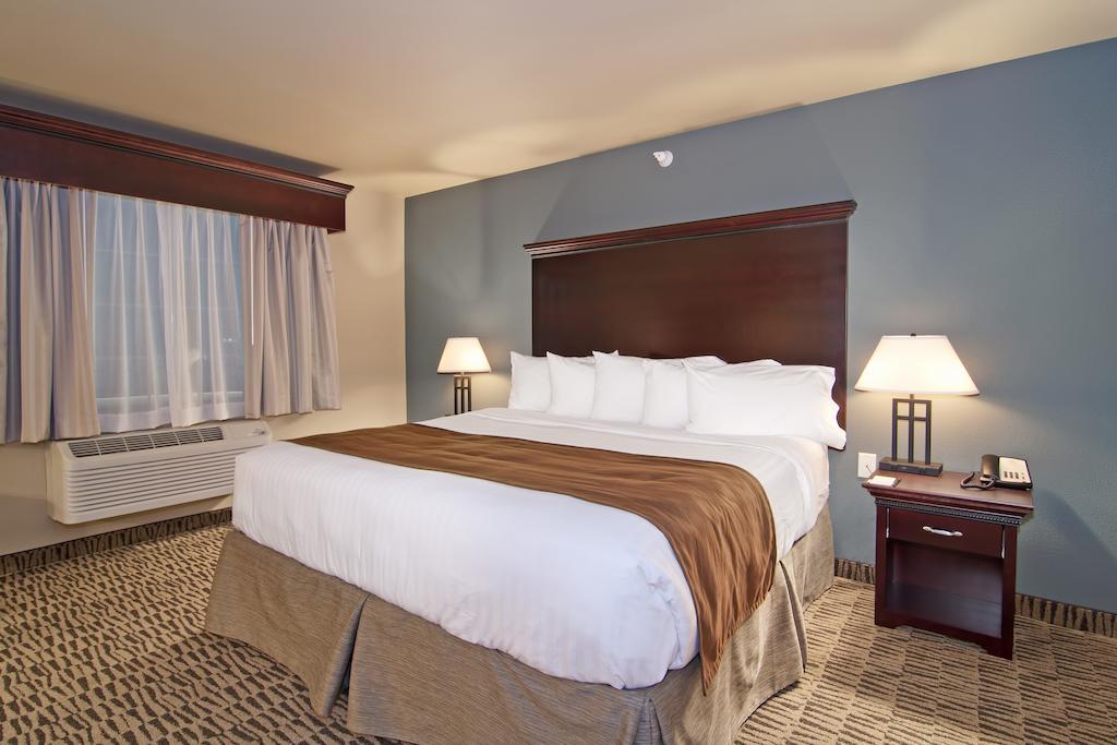 Hotel The Watford Watford City Zewnętrze zdjęcie