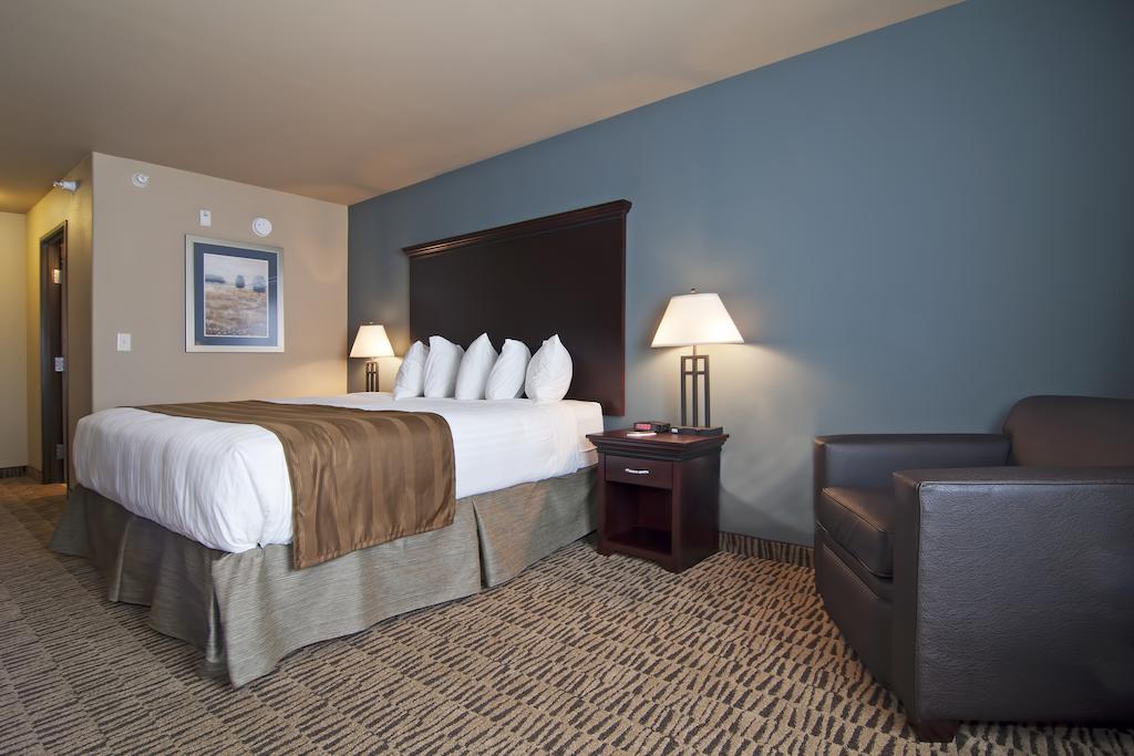 Hotel The Watford Watford City Zewnętrze zdjęcie